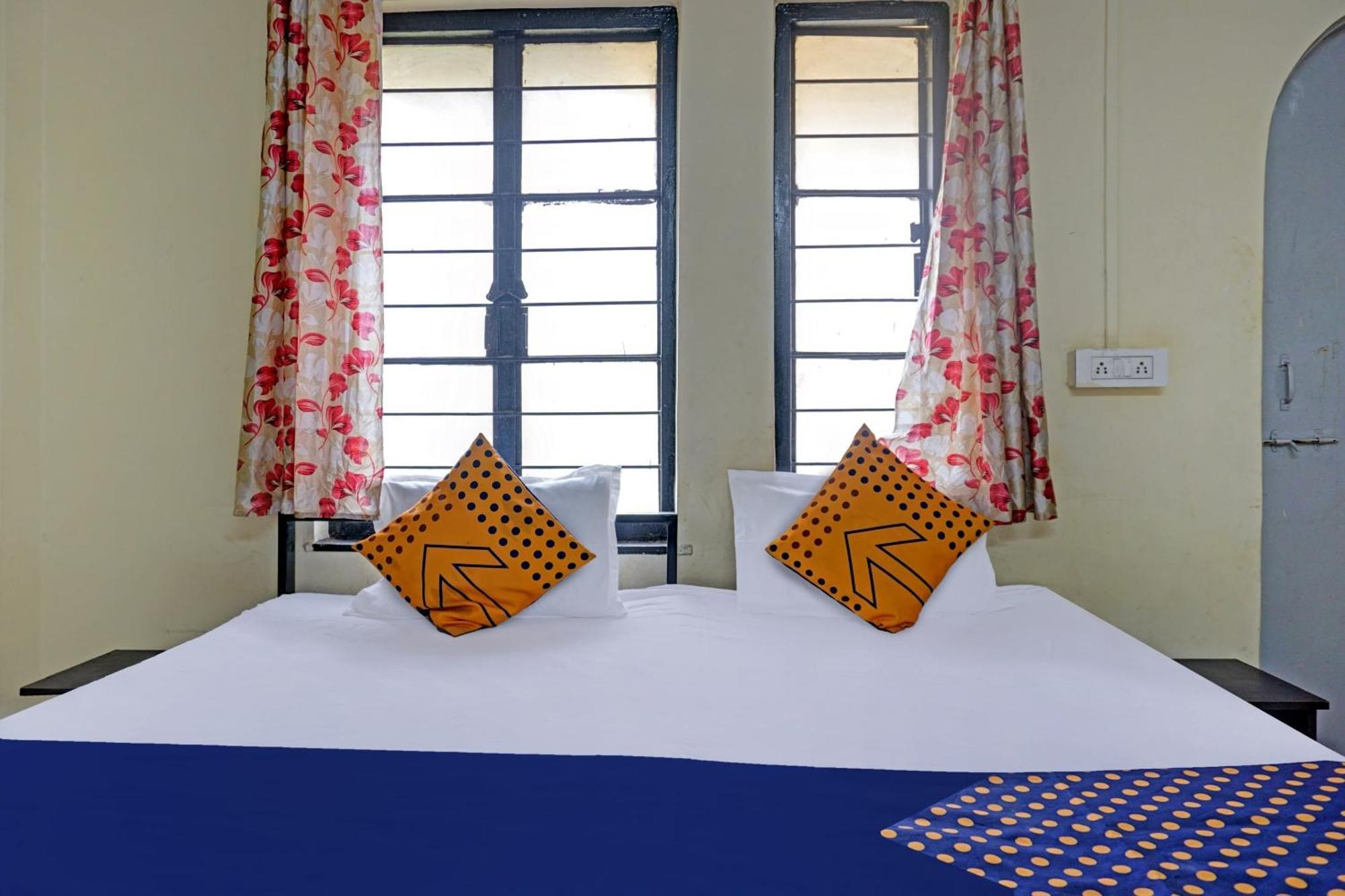 Spot On Hotel Prakash Residency, Near Hanuman Gym Ajmera Colony, Pimpri Dış mekan fotoğraf