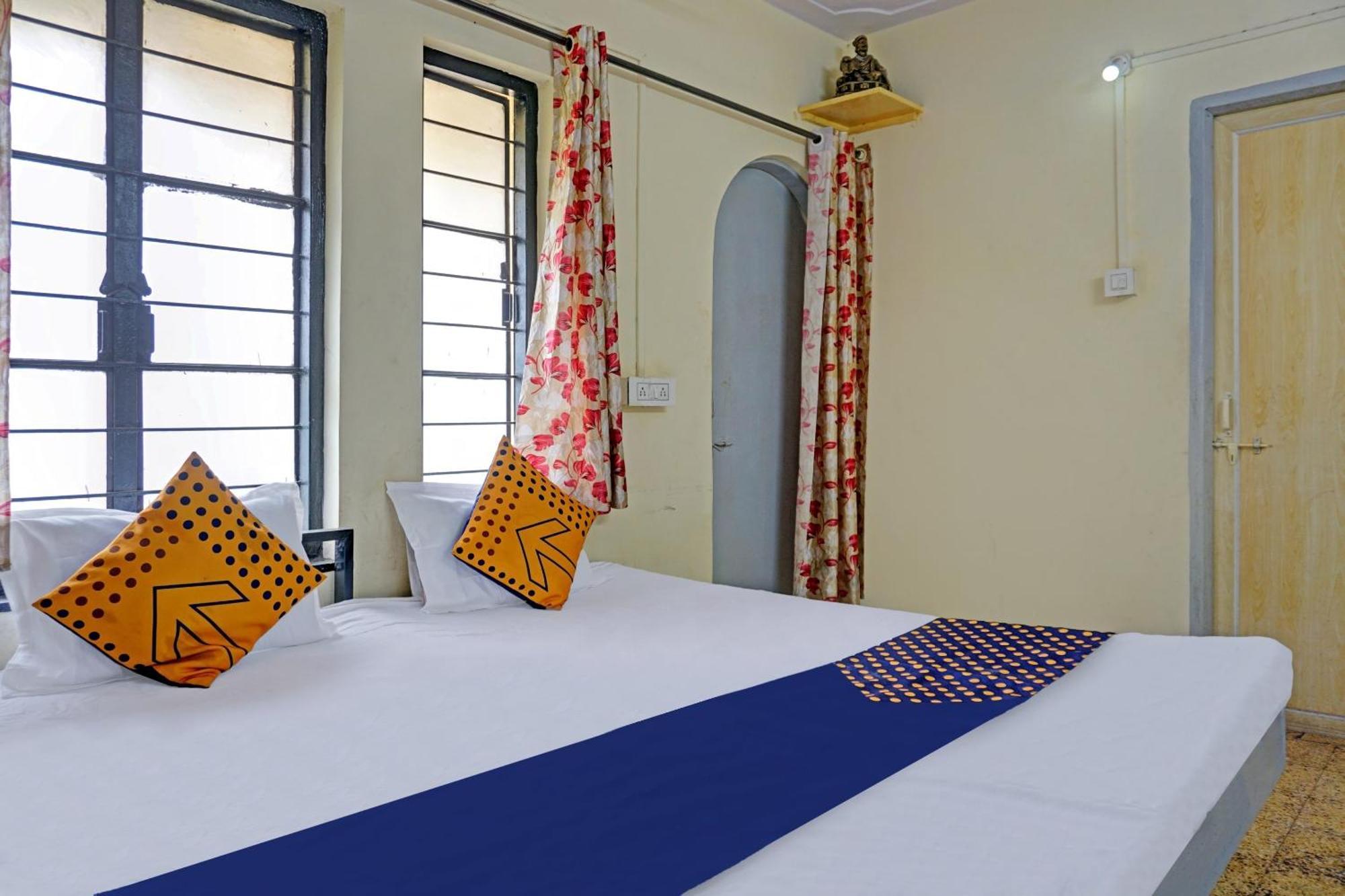 Spot On Hotel Prakash Residency, Near Hanuman Gym Ajmera Colony, Pimpri Dış mekan fotoğraf